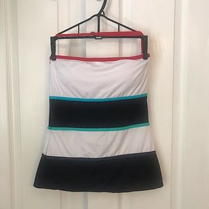 Liz Claiborne Women’s Swim Suit Top in White & Black. Size: L